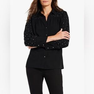 NWOT NIC + ZOE CONSTELLATION EMBELLISHED COLLAR BUTTON-DOWN TOP